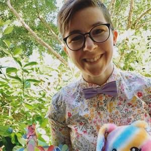 Meet your Posher, Whitney